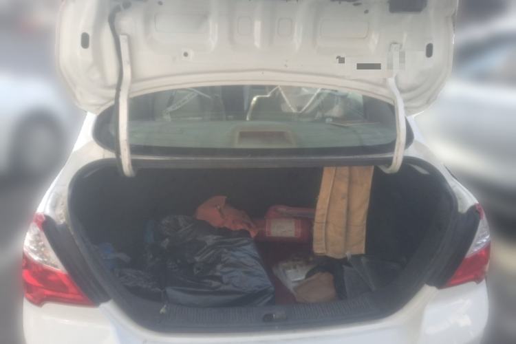 Used Venucia D50 2013 1.6L Manual Fashion Edition Trunk