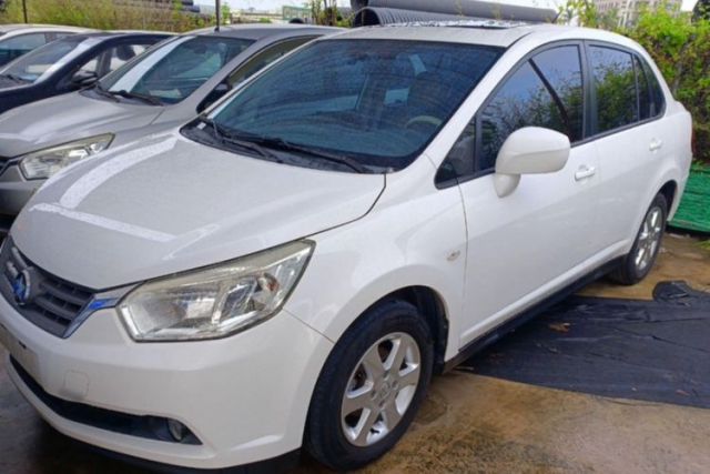 Used Venucia D50 2013 1.6L Automatic Luxury Edition