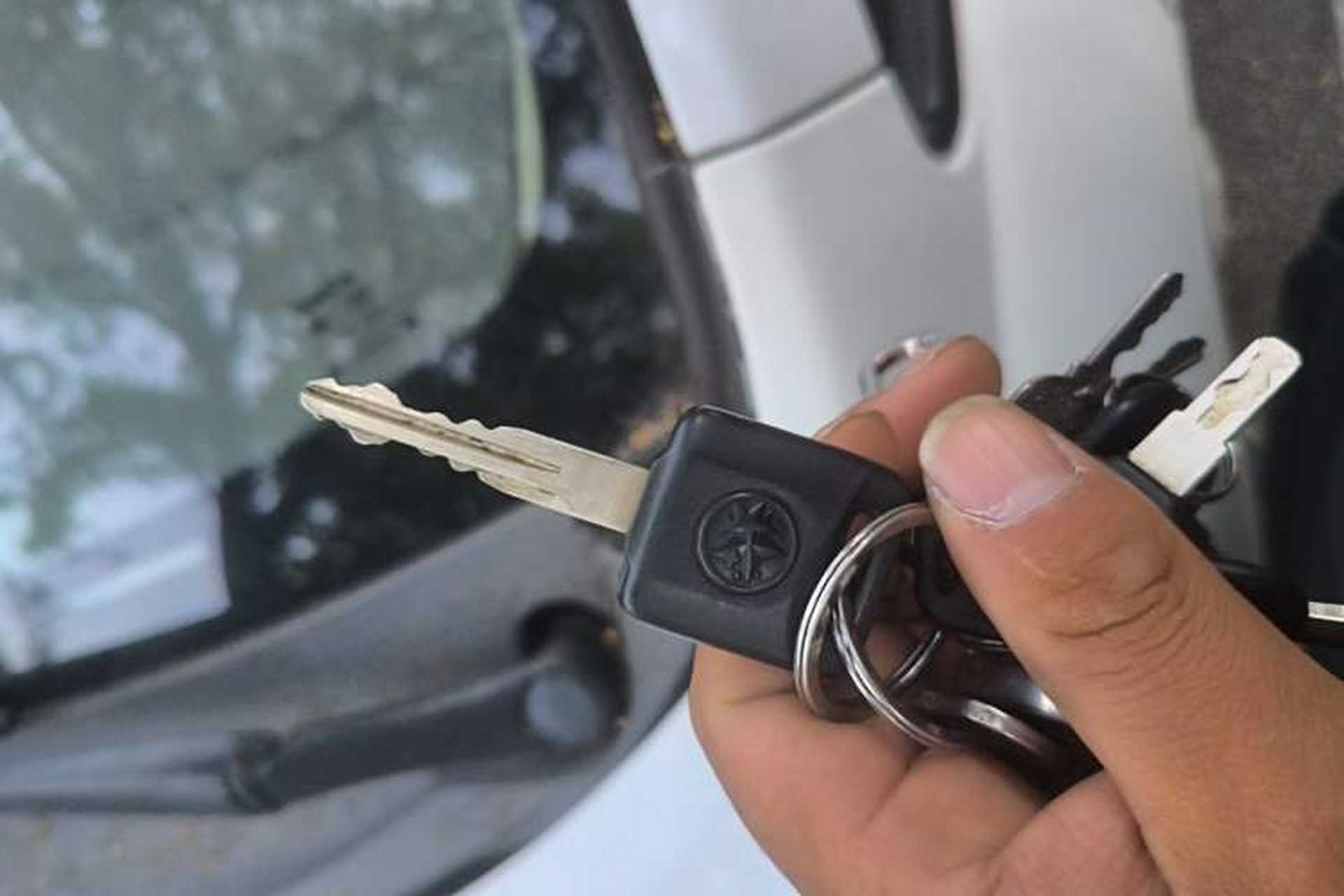 Used Venucia D50 2013 1.6L Manual Luxury Edition Vehicle Key