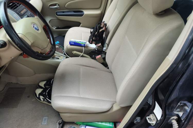 Used Venucia D50 2014 1.6L Automatic Splendid Edition Left Front Seat