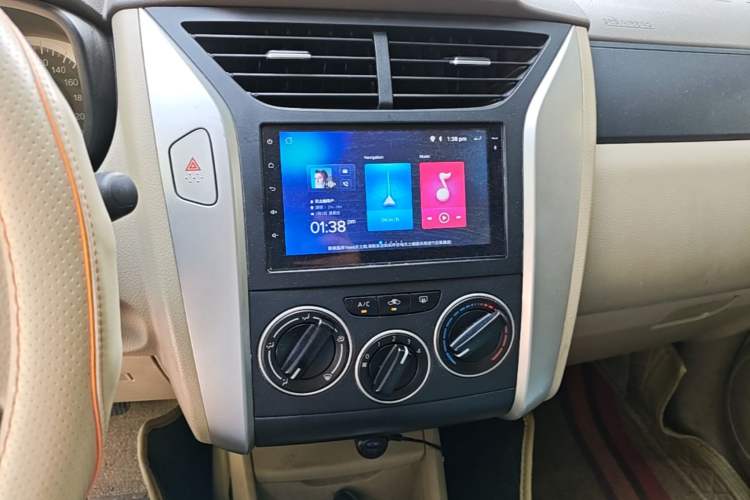 Used Venucia D50 2014 1.6L Manual Splendid Edition Audio And AC Panel
