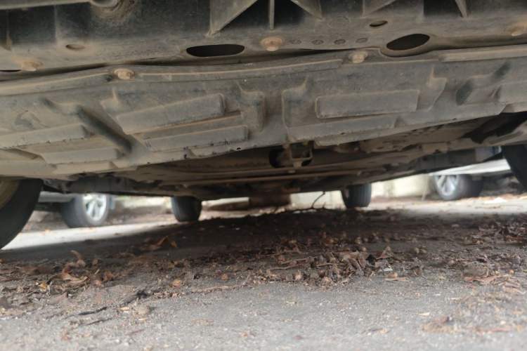 Used Venucia D50 2014 1.6L Automatic Splendid Edition Chassis Front