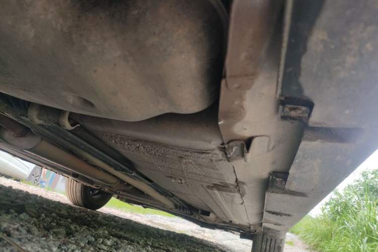 Used Venucia D50 2014 1.6L Manual Splendid Edition Chassis Rear Right