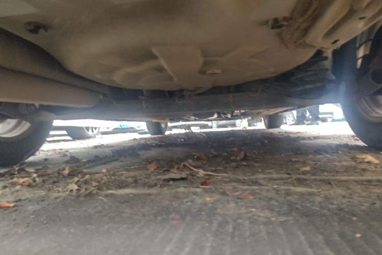 Used Venucia D50 2014 1.6L Automatic Splendid Edition Chassis Rear