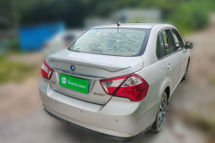 Used Venucia D50 2014 1.6L Manual Splendid Edition Rear Right 45 Deg