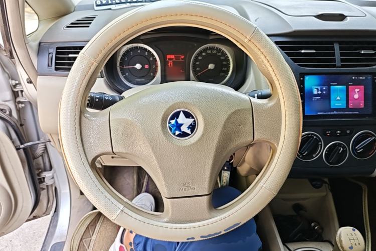 Used Venucia D50 2014 1.6L Manual Splendid Edition Steering Wheel