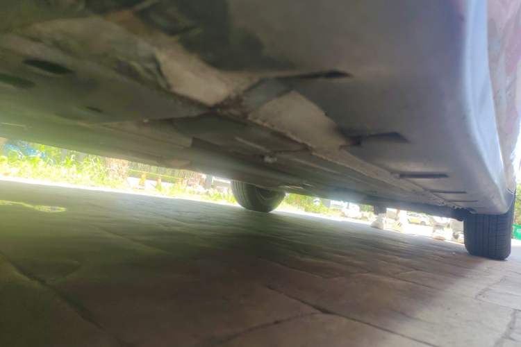 Used Venucia D50 2014 1.6L Manual Splendid Edition Chassis Front Left