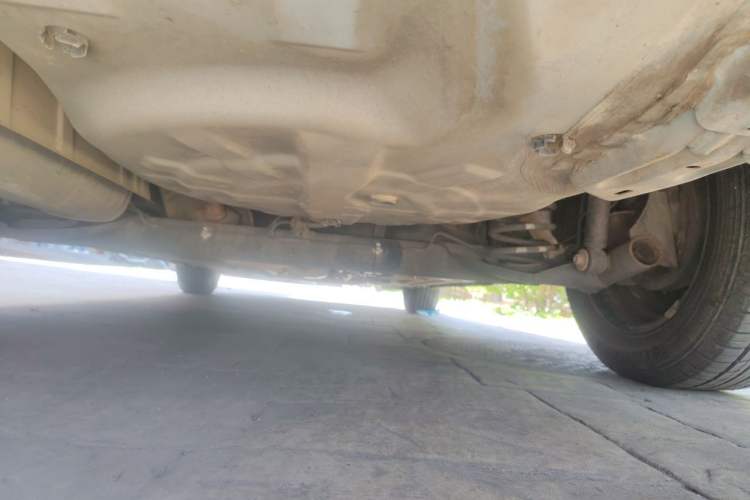 Used Venucia D50 2014 1.6L Manual Splendid Edition Chassis Rear