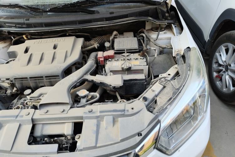Used Venucia D50 2014 1.6L Manual Splendid Edition Engine Bay Left