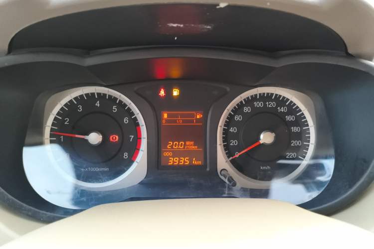Used Venucia D50 2014 1.6L Manual Splendid Edition Instrument Cluster