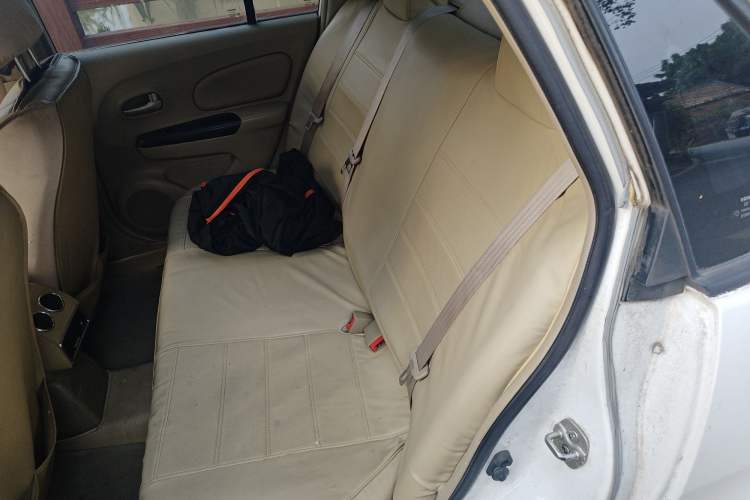 Used Venucia D50 2014 1.6L Manual Splendid Edition Left Rear Seat