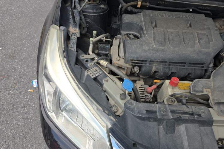 Used Venucia D50 2015 1.6L Automatic Fashion Edition Engine Bay Right