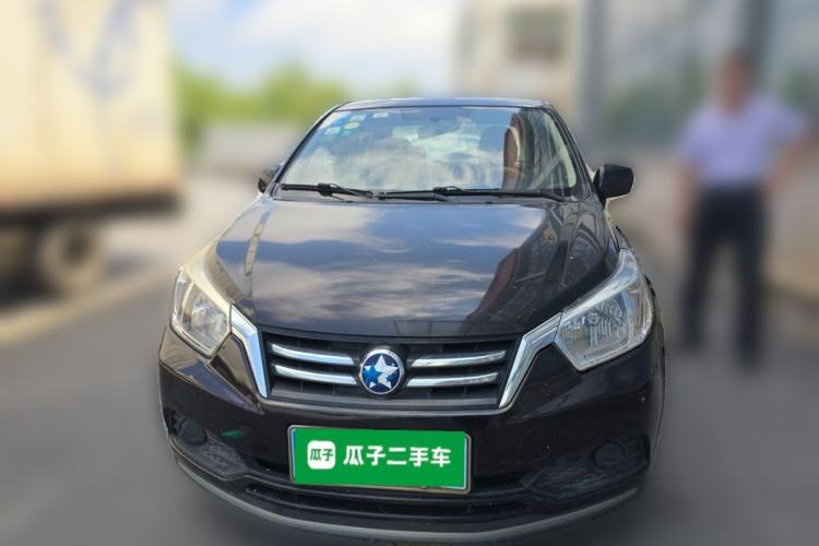 Used Venucia D50 2015 1.6L Automatic Fashion Edition Front