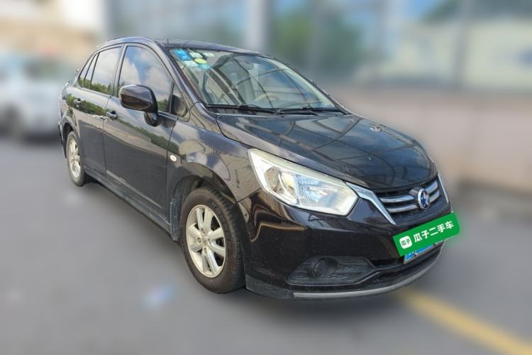 Used Venucia D50 2015 1.6L Automatic Fashion Edition Front Right 45 Deg
