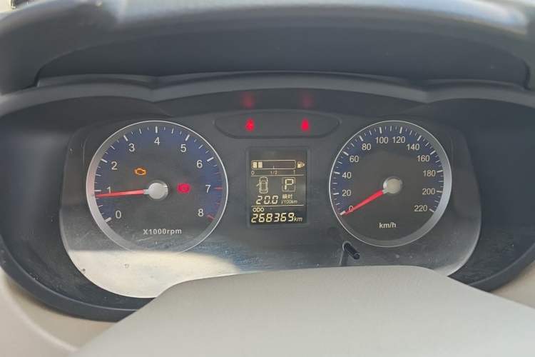 Used Venucia D50 2015 1.6L Automatic Fashion Edition Instrument Cluster