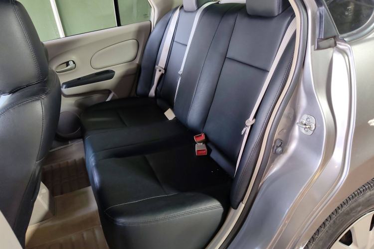 Used Venucia D50 2015 1.6L Automatic Fashion Edition Left Rear Seat