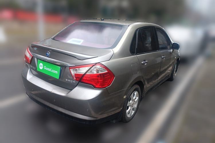 Used Venucia D50 2015 1.6L Automatic Fashion Edition Rear Right 45 Deg