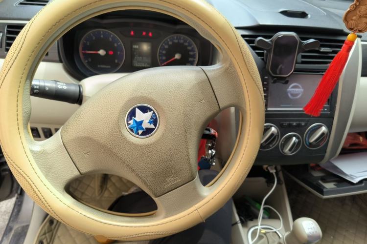 Used Venucia D50 2015 1.6L Manual Fashion Edition Steering Wheel