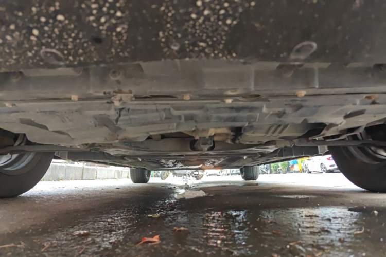 Used Venucia D50 2015 1.6L Automatic Fashion Edition Chassis Front
