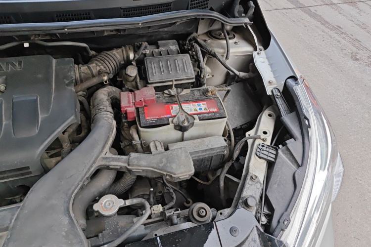 Used Venucia D50 2015 1.6L Automatic Fashion Edition Engine Bay Left