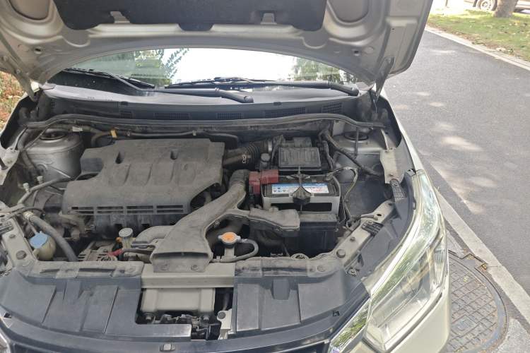Used Venucia D50 2015 1.6L Manual Fashion Edition Engine Bay Left