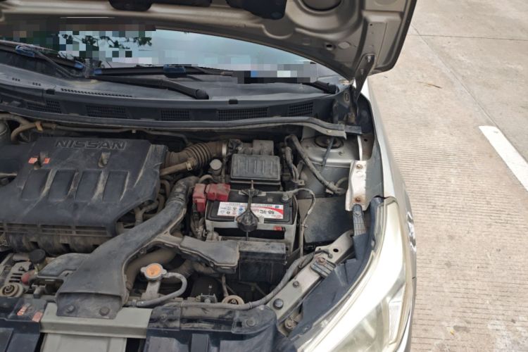 Used Venucia D50 2015 1.6L Automatic Fashion Edition Engine Bay Left