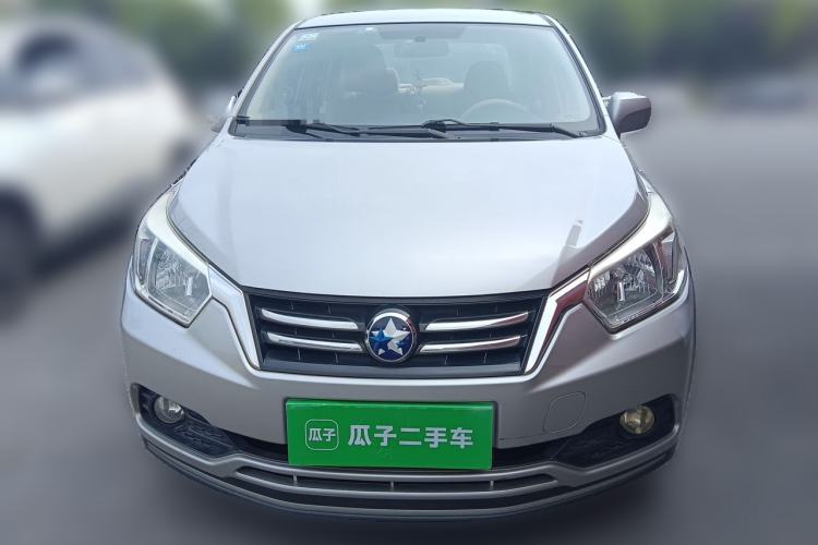 Used Venucia D50 2015 1.6L Manual Fashion Edition Front