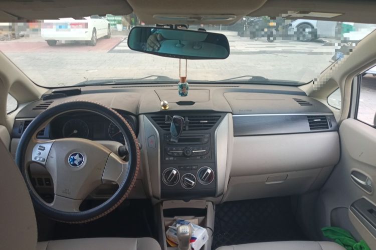 Used Venucia D50 2015 1.6L Manual Luxury Edition Headliner