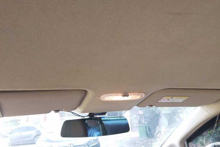 Used Venucia D50 2015 1.6L Manual Fashion Edition Headliner