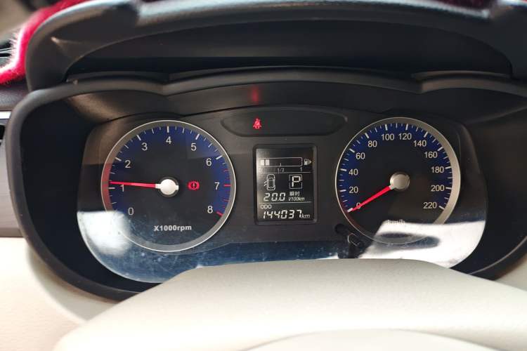 Used Venucia D50 2015 1.6L Automatic Fashion Edition Instrument Cluster