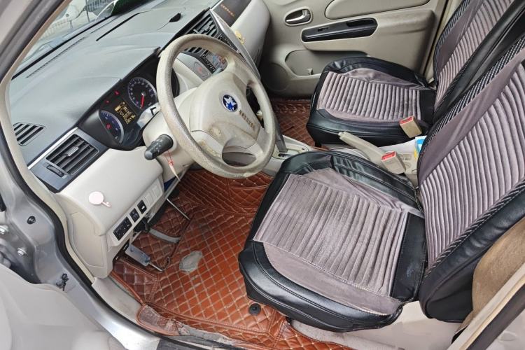 Used Venucia D50 2015 1.6L Automatic Fashion Edition Left Front Seat