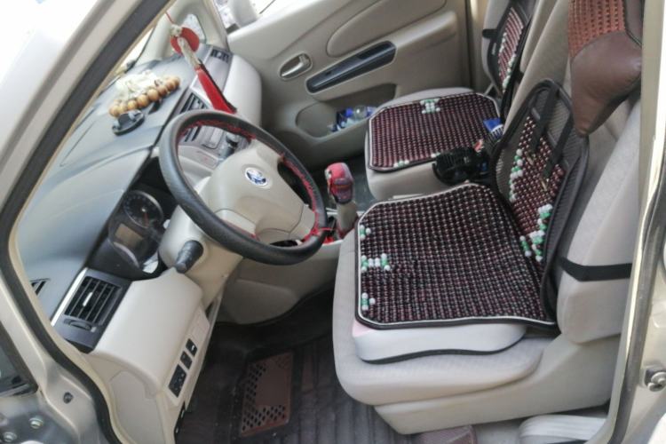 Used Venucia D50 2015 1.6L Manual Fashion Edition Left Front Seat