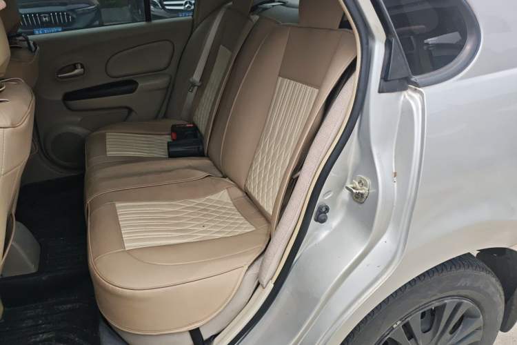 Used Venucia D50 2015 1.6L Automatic Fashion Edition Left Rear Seat