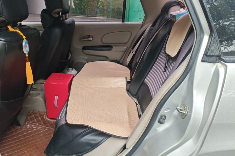 Used Venucia D50 2015 1.6L Automatic Fashion Edition Left Rear Seat