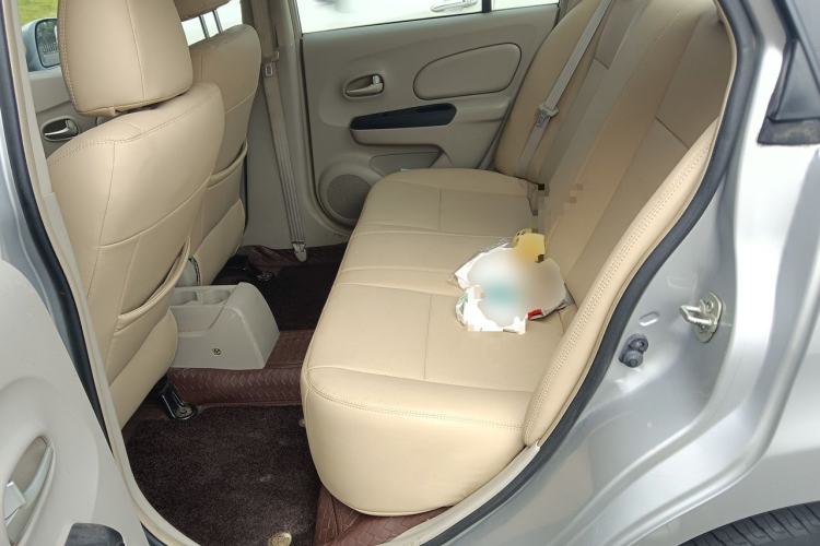 Used Venucia D50 2015 1.6L Manual Fashion Edition Left Rear Seat