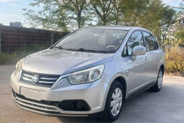 Used Venucia D50 2015 1.6L Automatic Fashion Edition