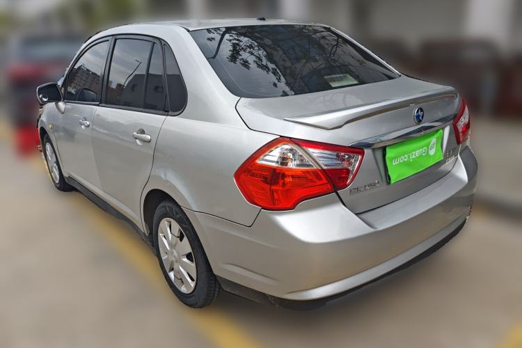 Used Venucia D50 2015 1.6L Automatic Fashion Edition Rear Left 45 Deg