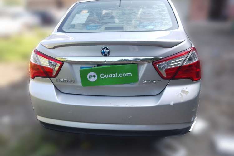 Used Venucia D50 2015 1.6L Manual Fashion Edition Rear