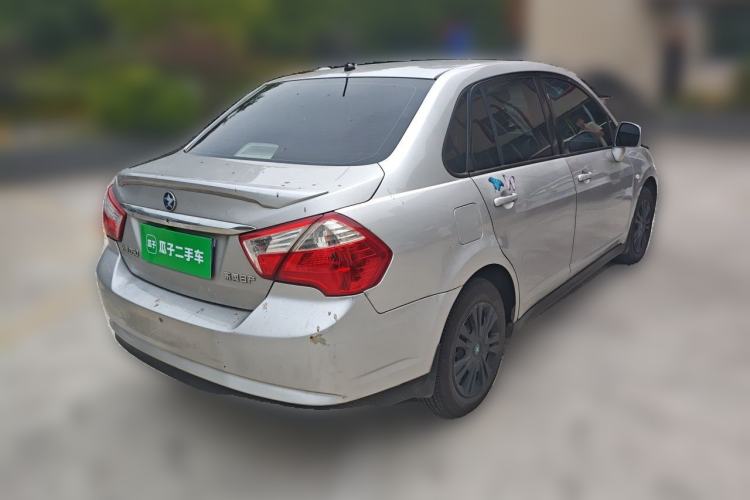 Used Venucia D50 2015 1.6L Automatic Fashion Edition Rear Right 45 Deg