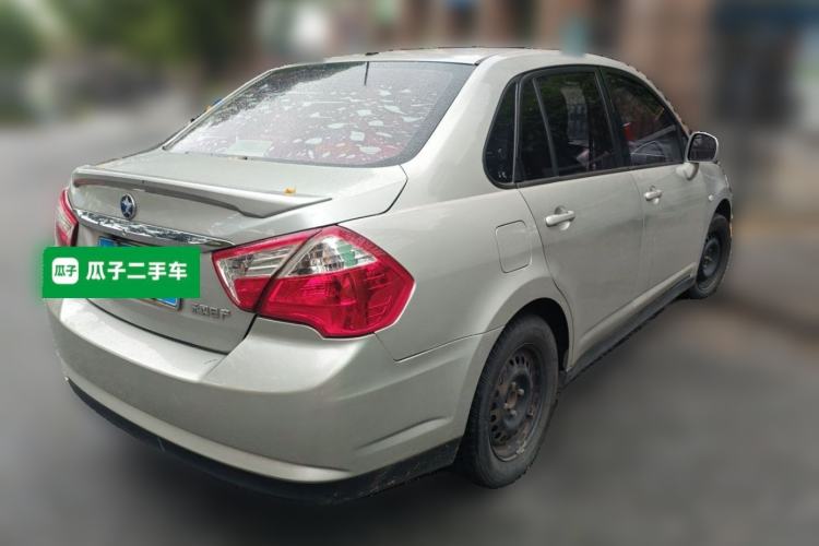Used Venucia D50 2015 1.6L Automatic Fashion Edition Rear Right 45 Deg