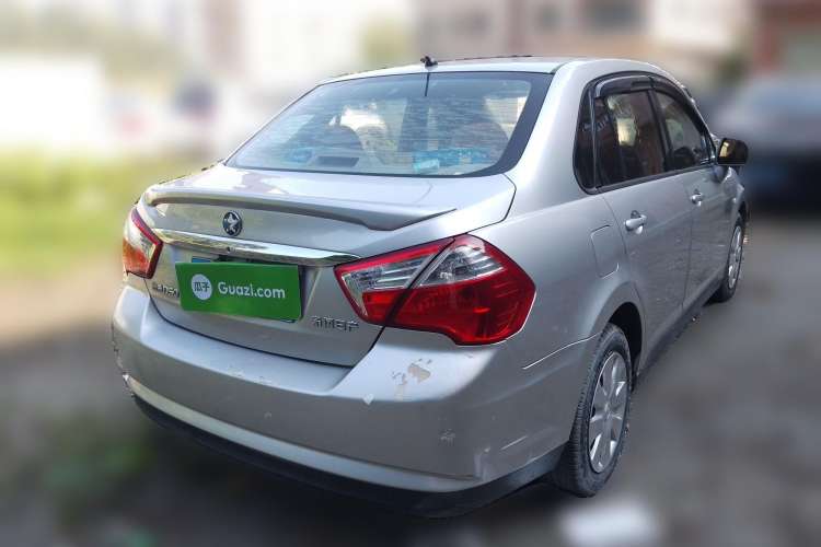 Used Venucia D50 2015 1.6L Manual Fashion Edition Rear Right 45 Deg