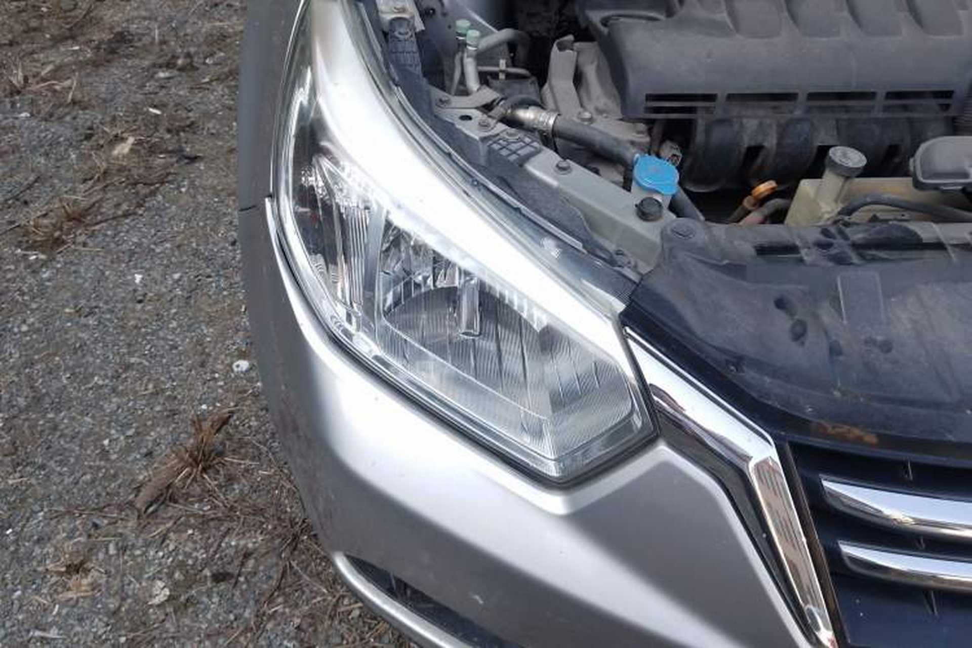 Used Venucia D50 2015 1.6L Manual Fashion Edition Right Front Headlight