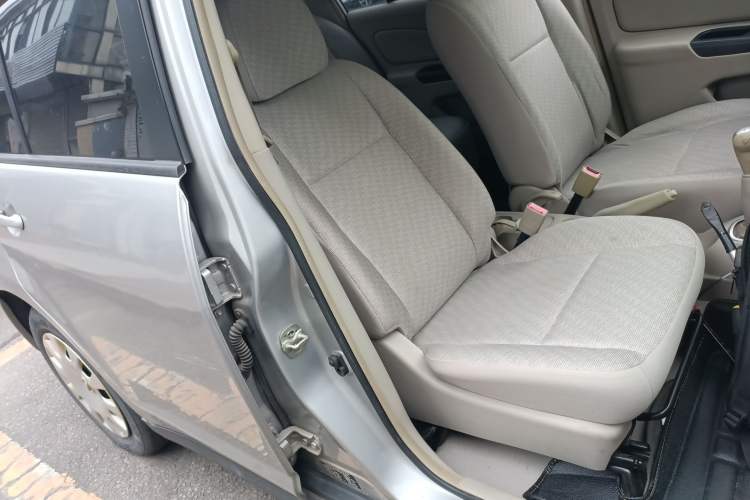 Used Venucia D50 2015 1.6L Manual Fashion Edition Right Front Seat