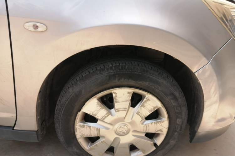 Used Venucia D50 2015 1.6L Manual Fashion Edition Right Front Wheel Hub