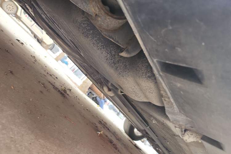 Used Venucia D50 2015 1.6L Manual Fashion Edition Chassis Rear Right
