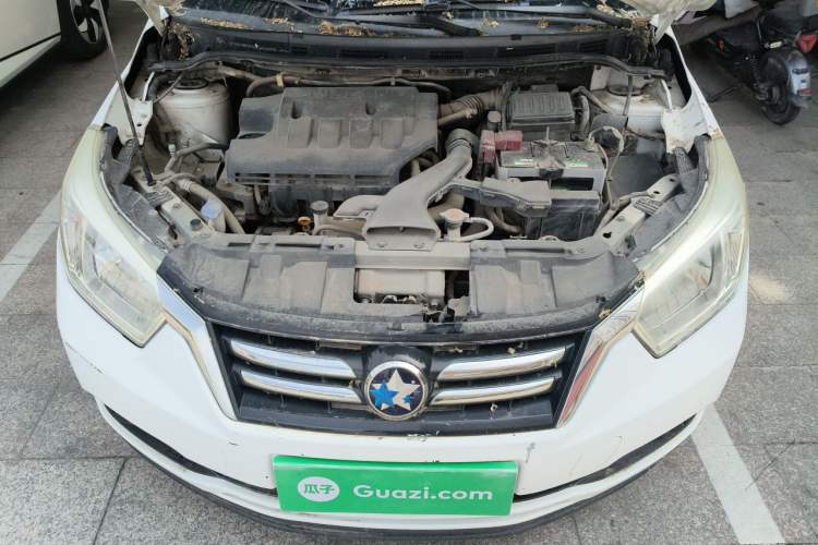 Used Venucia D50 2015 1.6L Manual Fashion Edition Engine Bay