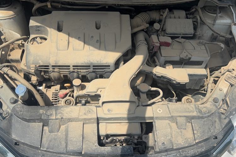 Used Venucia D50 2015 1.6L Manual Fashion Edition Engine Bay