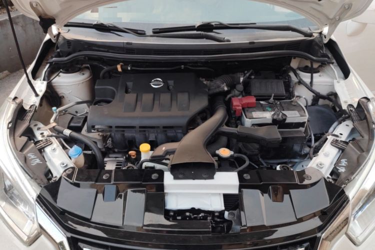 Used Venucia D50 2015 1.6L Automatic Fashion Edition Engine Bay