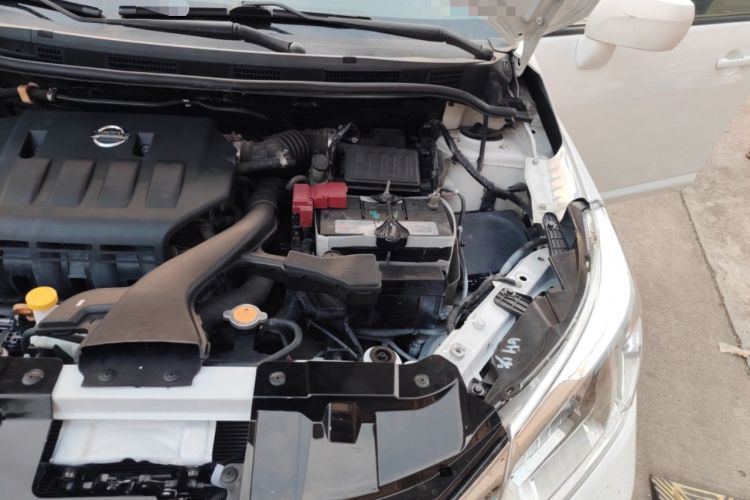 Used Venucia D50 2015 1.6L Automatic Fashion Edition Engine Bay Left