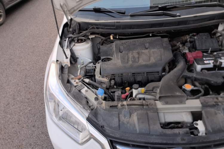Used Venucia D50 2015 1.6L Manual Fashion Edition Engine Bay Right